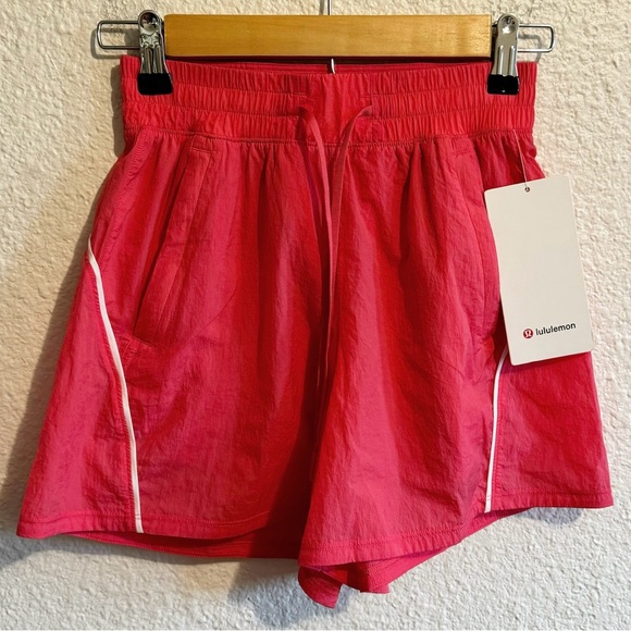 License To Train High Rise Lightweight Short 4" Glaze Pink Women’s Size 0 - Picture 5 of 11